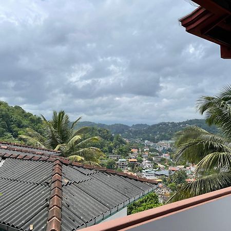 The Skydeck Kandy Eksteriør bilde